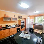 Holiday home Atlantico, Your Family&friends Retreat *