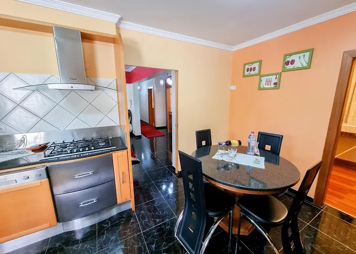 Atlantico, Your Family&friends Retreat * Ponta do Sol (Madeira)