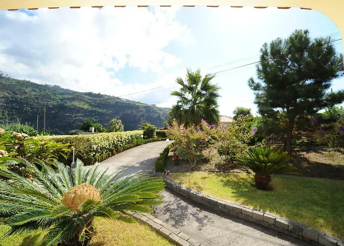 Ferienhaus Atlantico, Your Family&friends Retreat Ponta do Sol (Madeira)